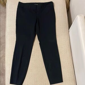 The Limited Exact Stretch Black ankle pants. Size 8.